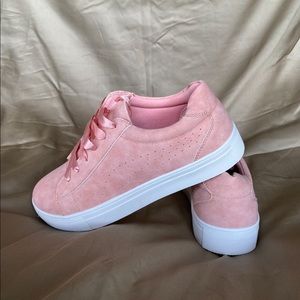 Size 7 Pink Shoes